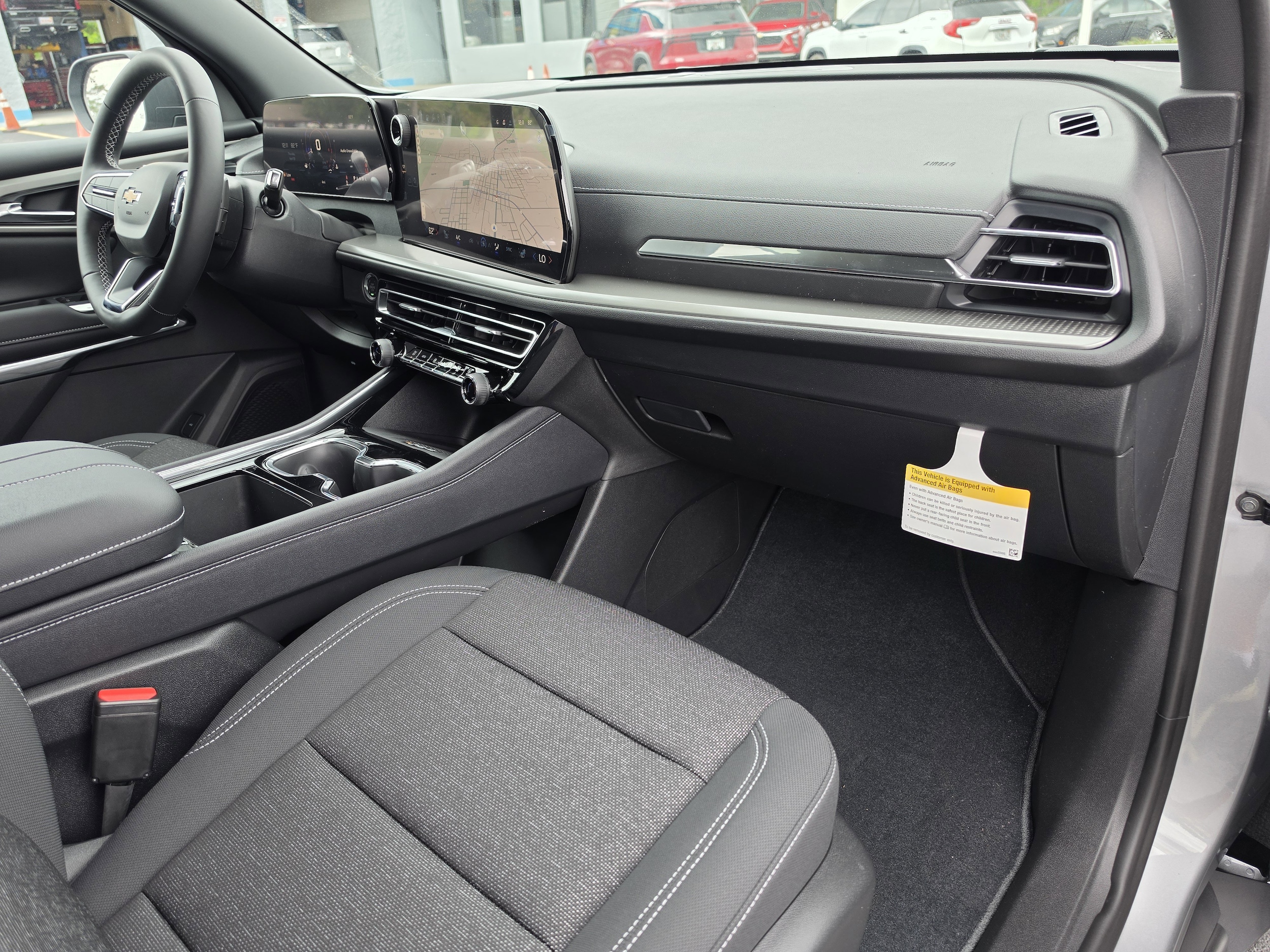 2026 Chevrolet Traverse LT - Photo 14