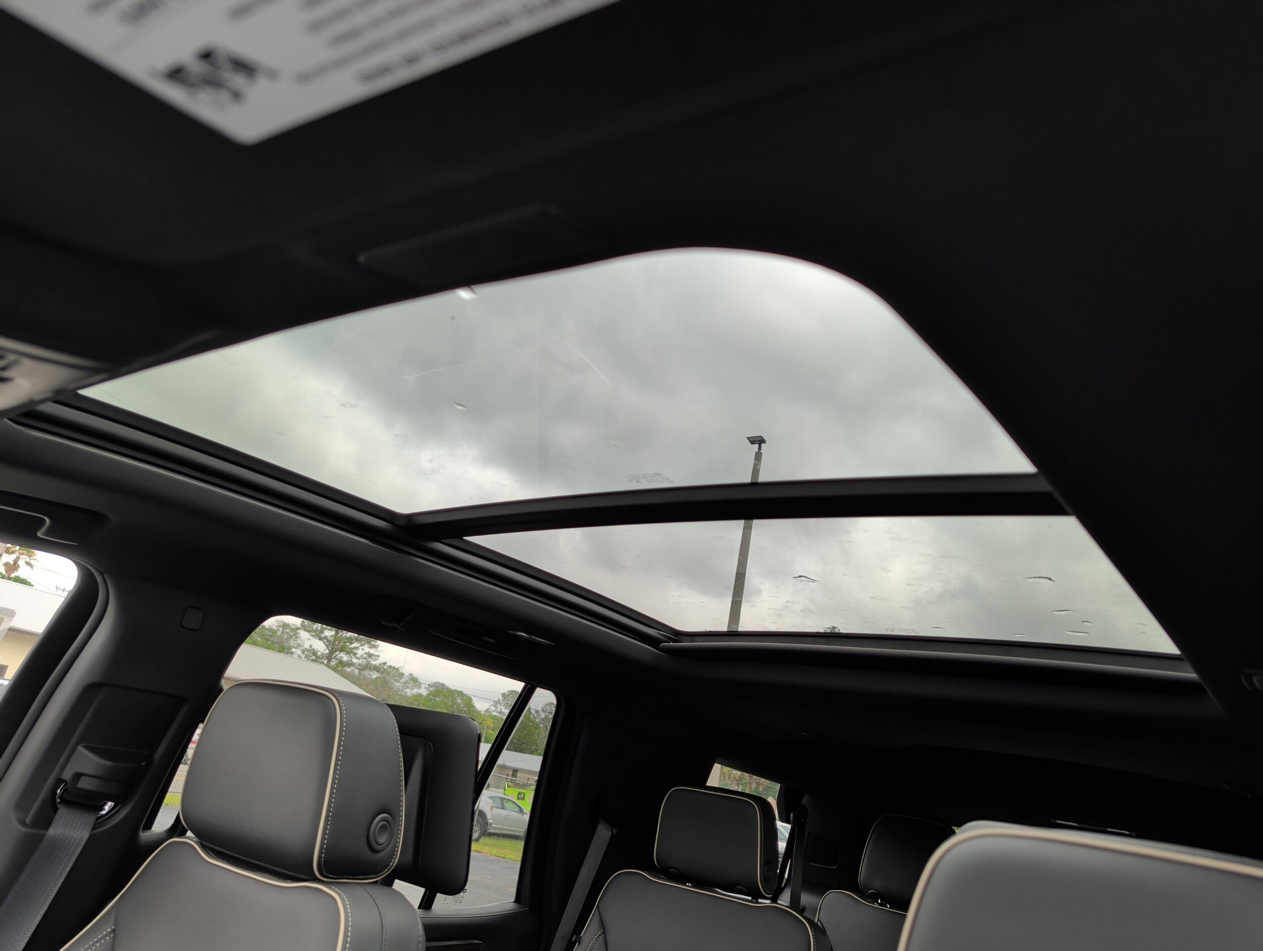 2026 Chevrolet Tahoe Premier - Photo 17