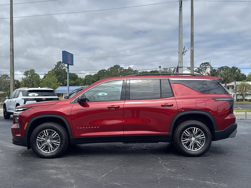 2026 Chevrolet Traverse LT - Photo 5
