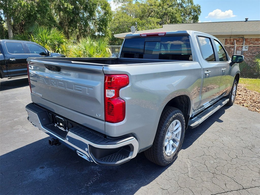 2026 Chevrolet Silverado 1500 LT photo 3