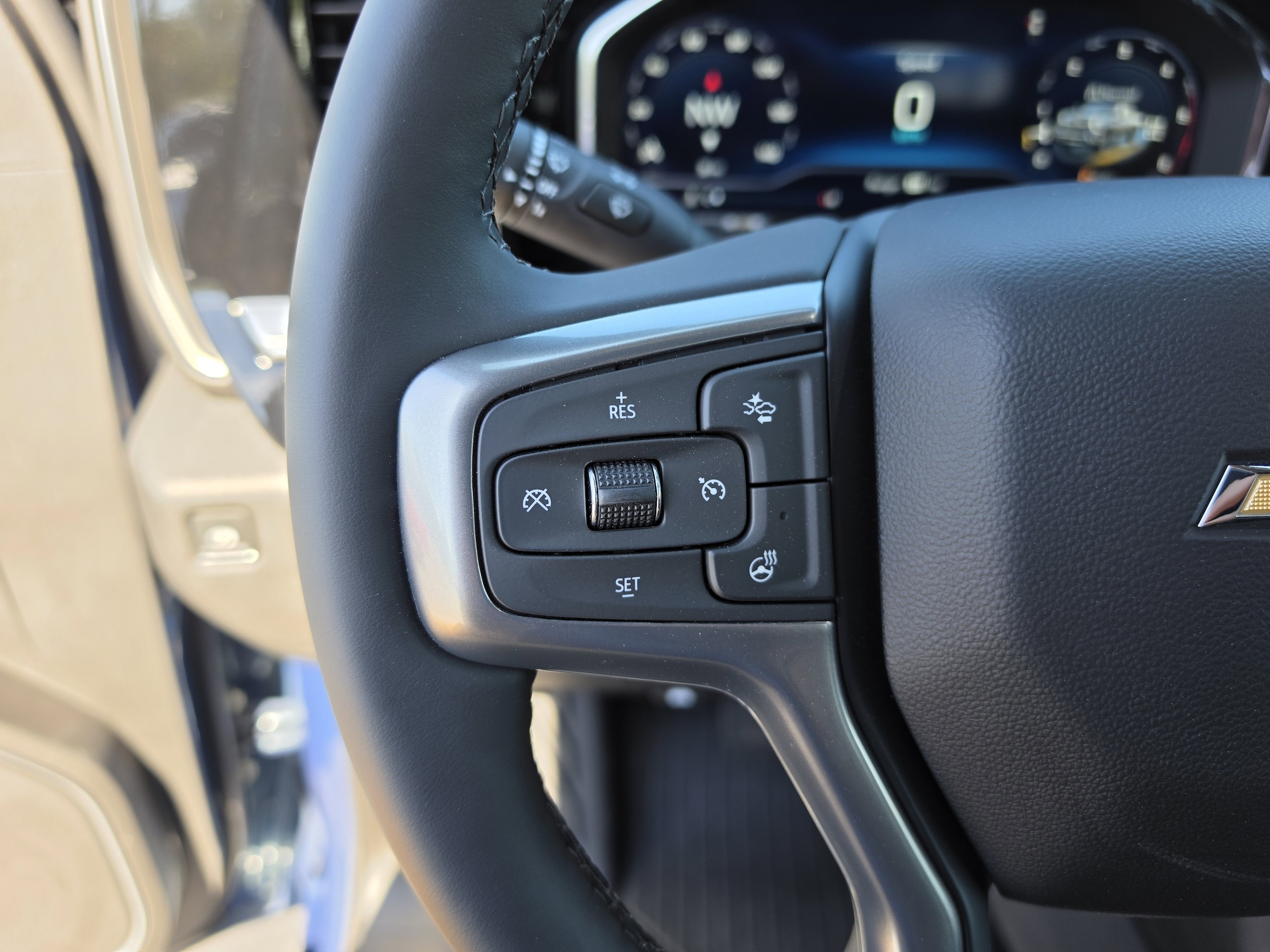 2025 Chevrolet Silverado 3500 HD LTZ - Photo 31