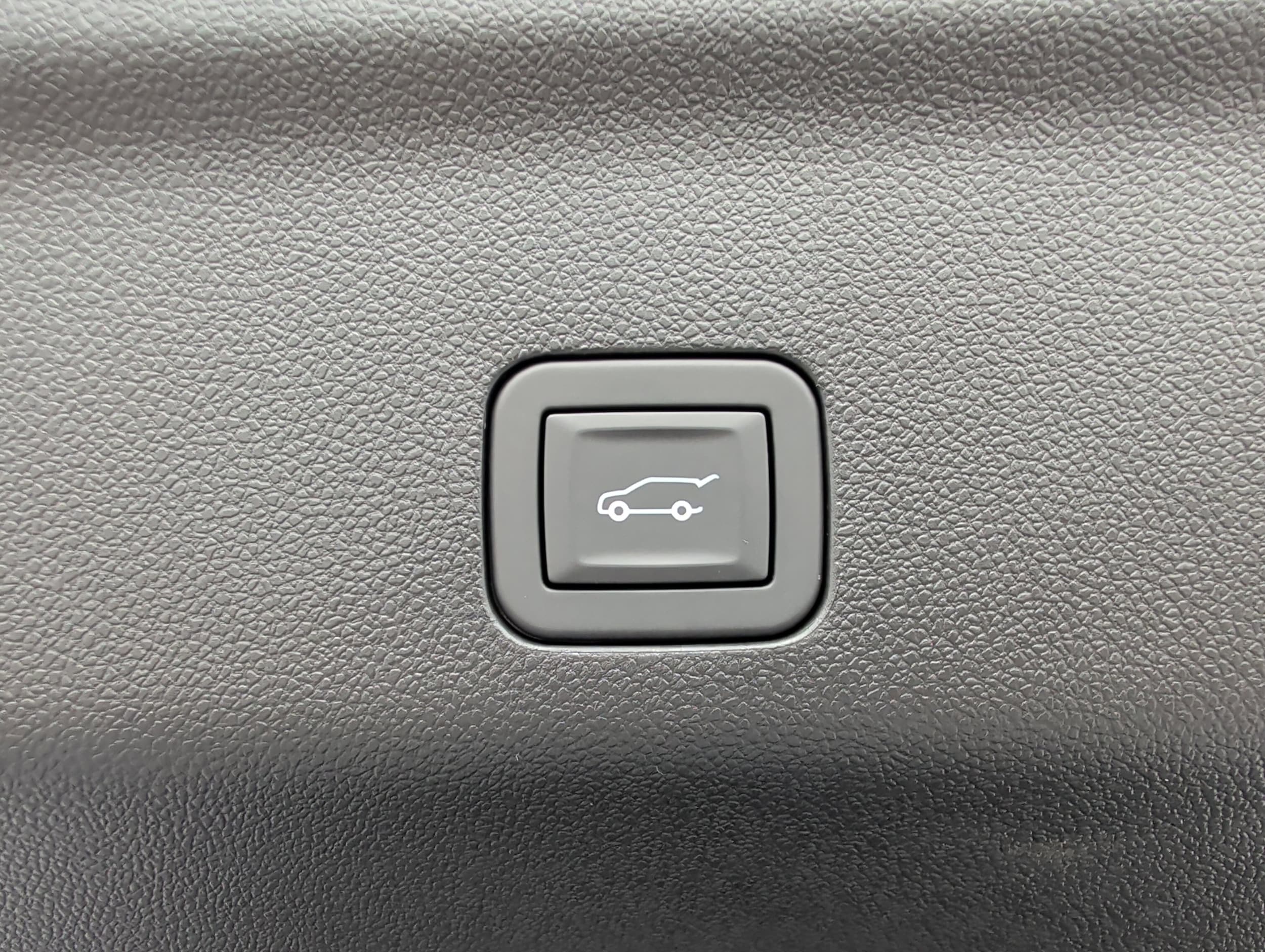 2026 Chevrolet Tahoe Premier - Photo 30