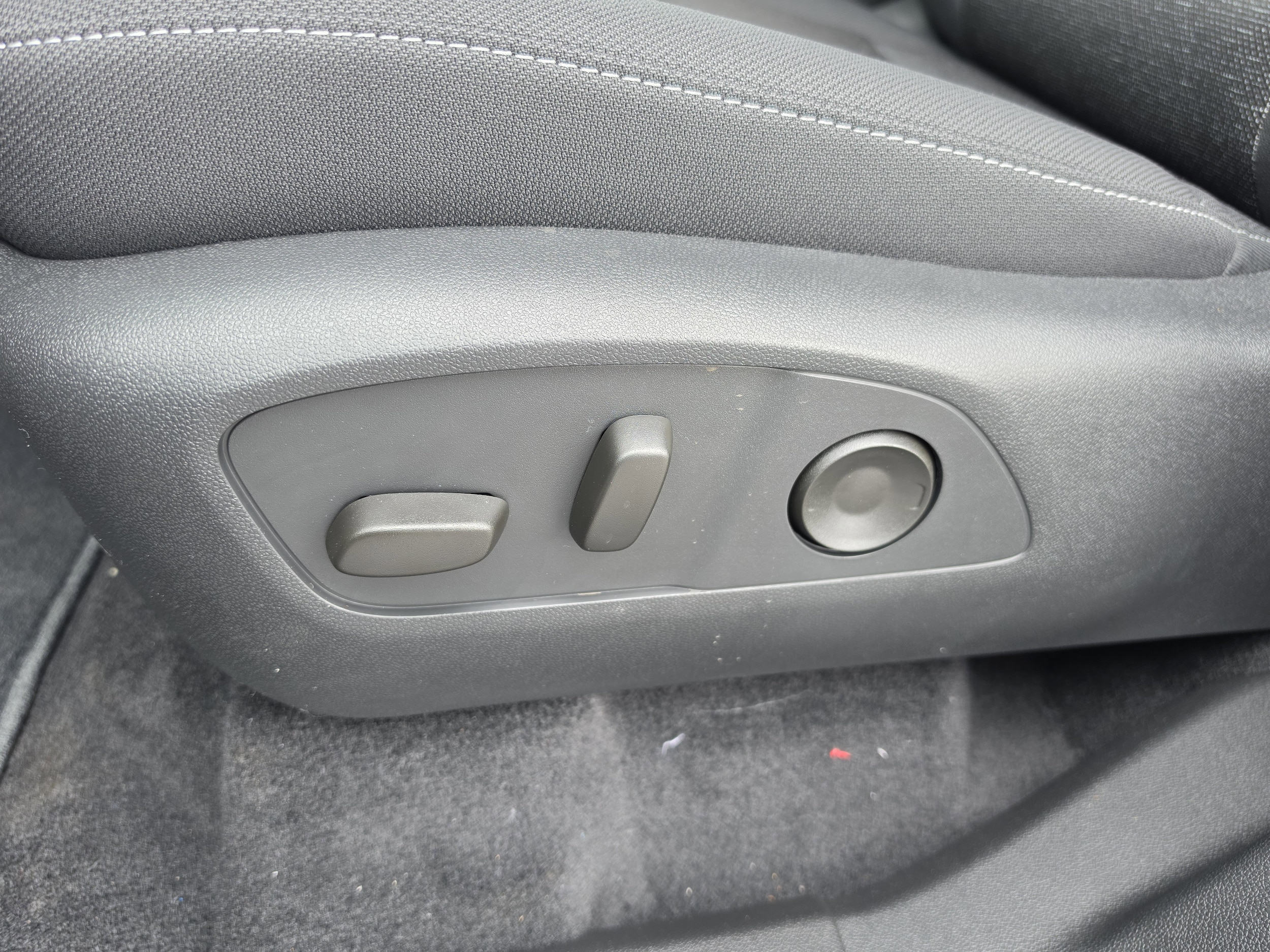 2026 Chevrolet Traverse LT - Photo 23