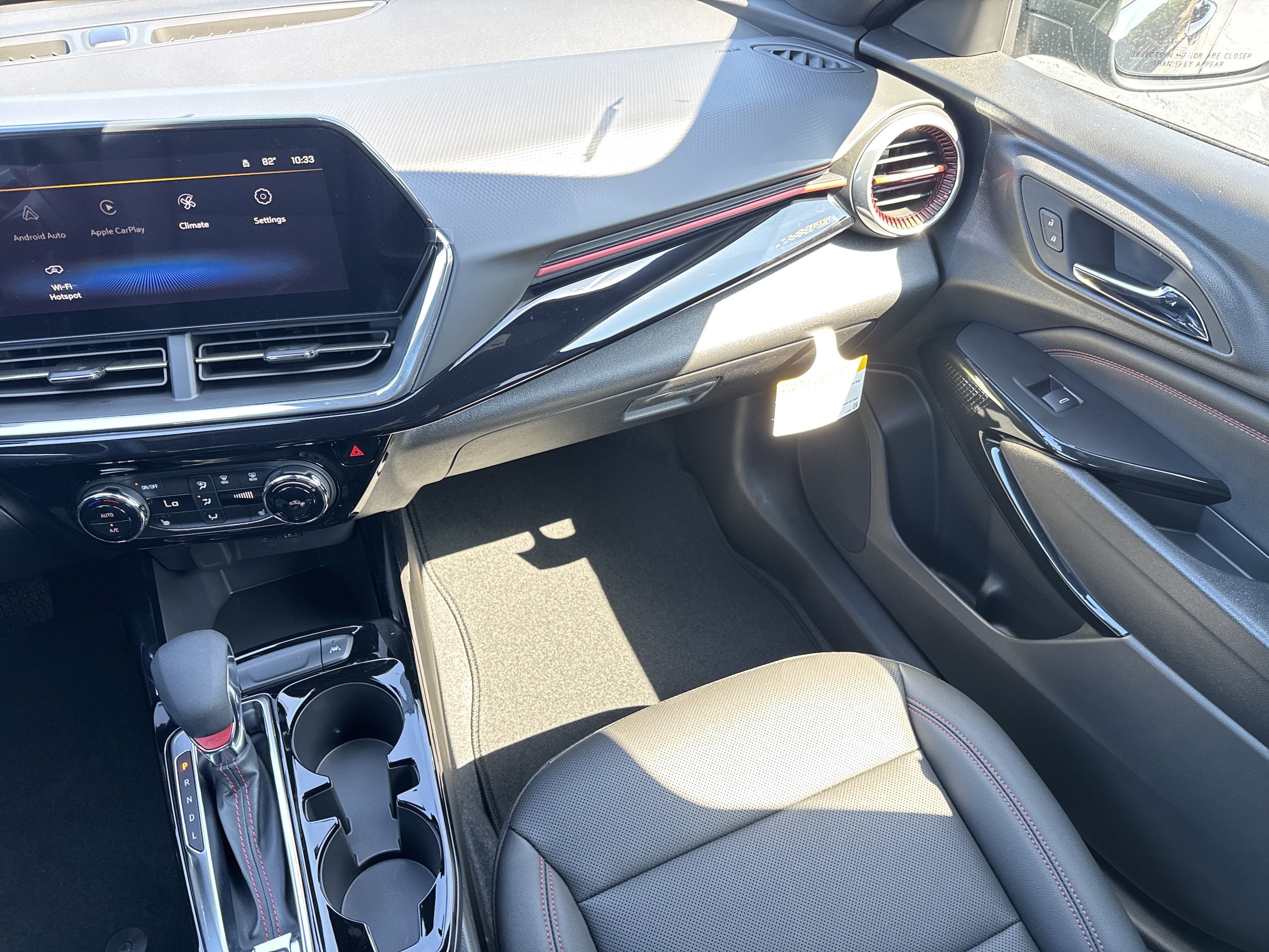 2026 Chevrolet Trax RS - Photo 19