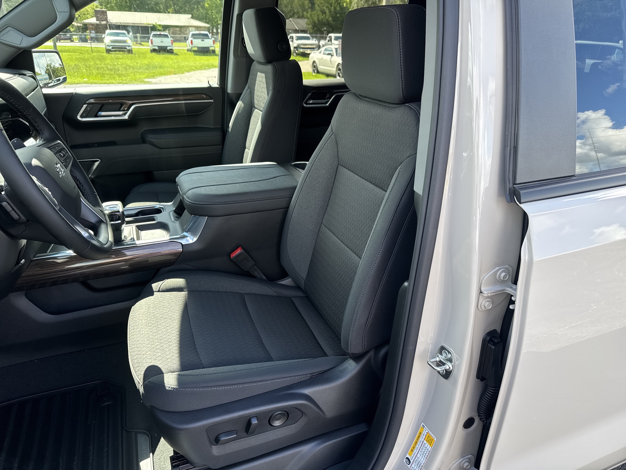 2026 Chevrolet Silverado 1500 RST - Photo 24