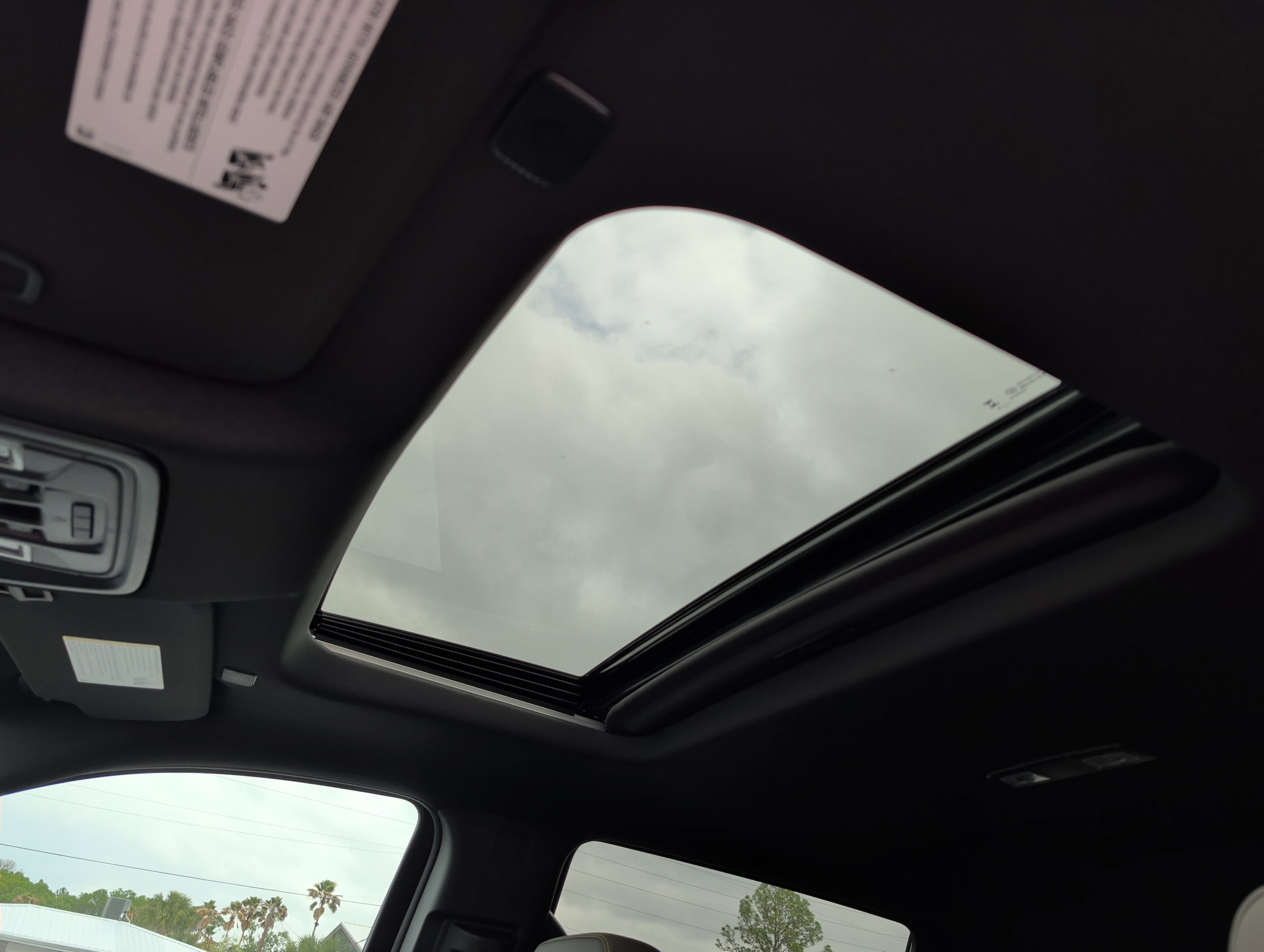 2025 Chevrolet Silverado 1500 ZR2 - Photo 13