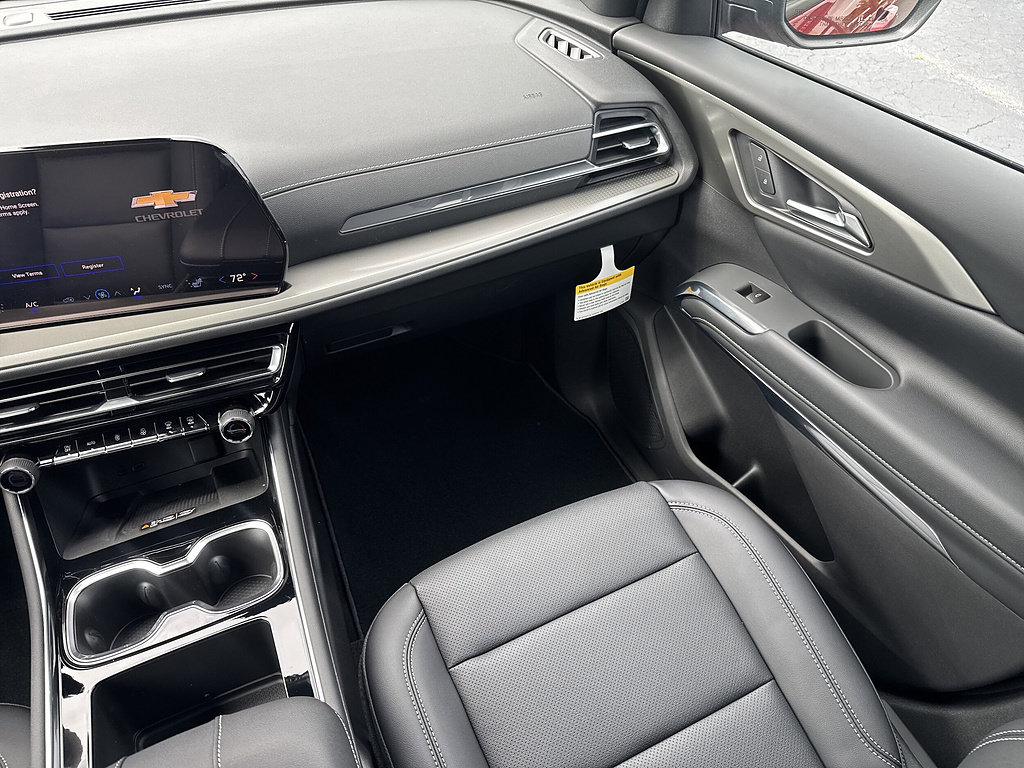 2026 Chevrolet Traverse LT - Photo 17