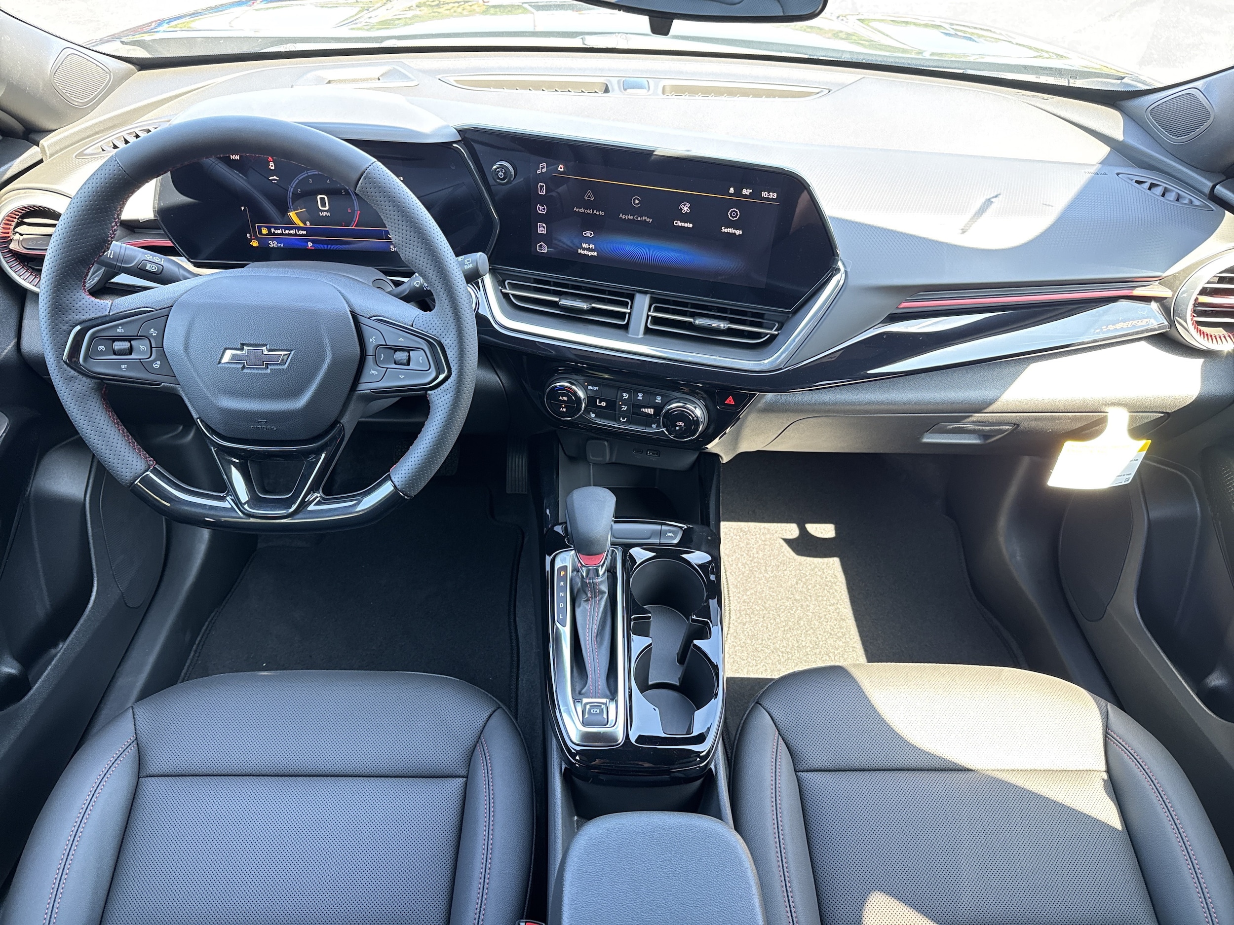 2026 Chevrolet Trax RS - Photo 16