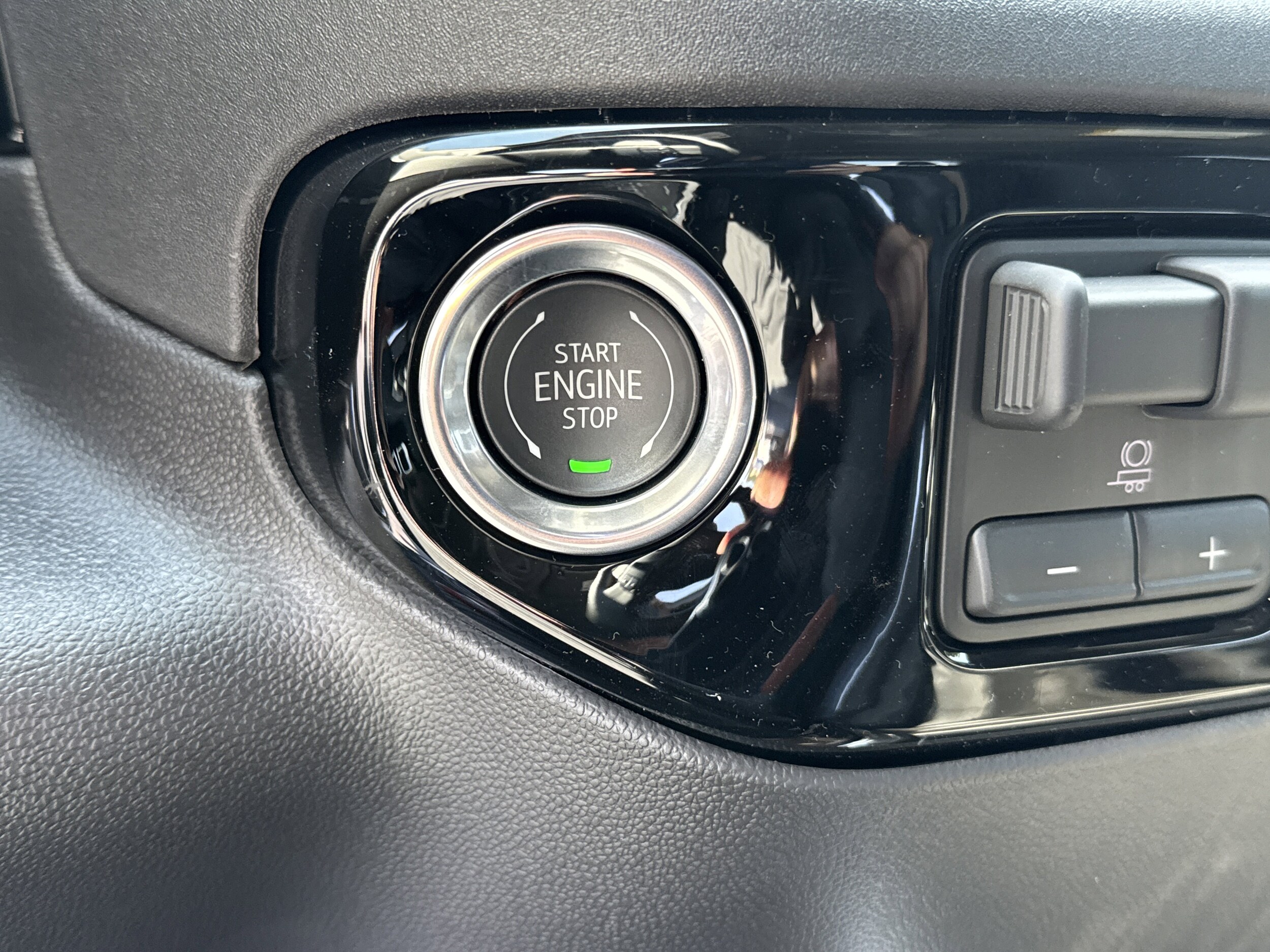 2026 Chevrolet Silverado 1500 RST - Photo 34