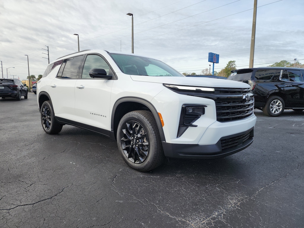 New 2026 Chevrolet Traverse LT SUV