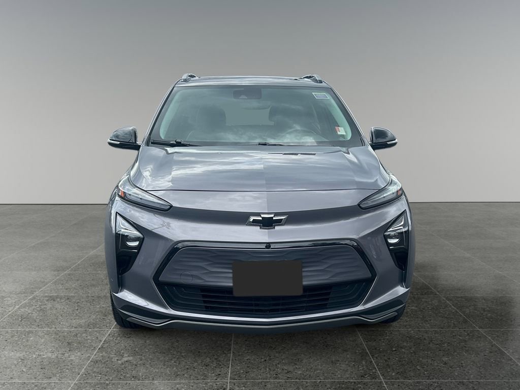 Used 2022 Chevrolet Bolt EUV Premier with VIN 1G1FZ6S01N4118356 for sale in Tacoma, WA