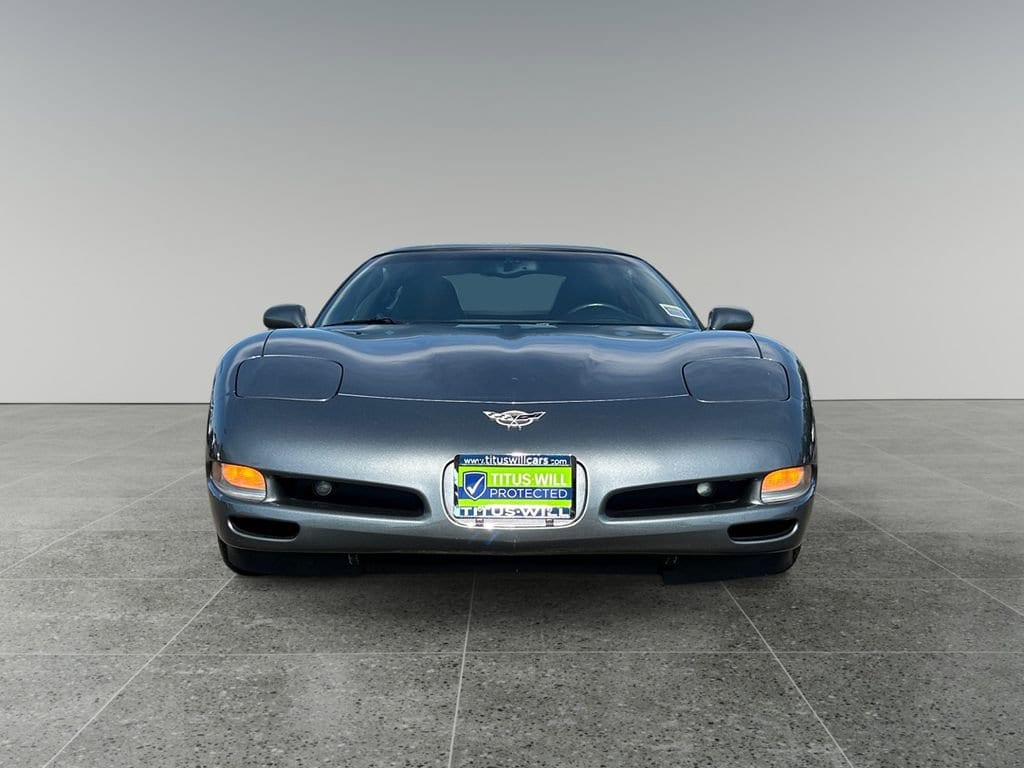 Used 2003 Chevrolet Corvette Base with VIN 1G1YY22G935112152 for sale in Tacoma, WA