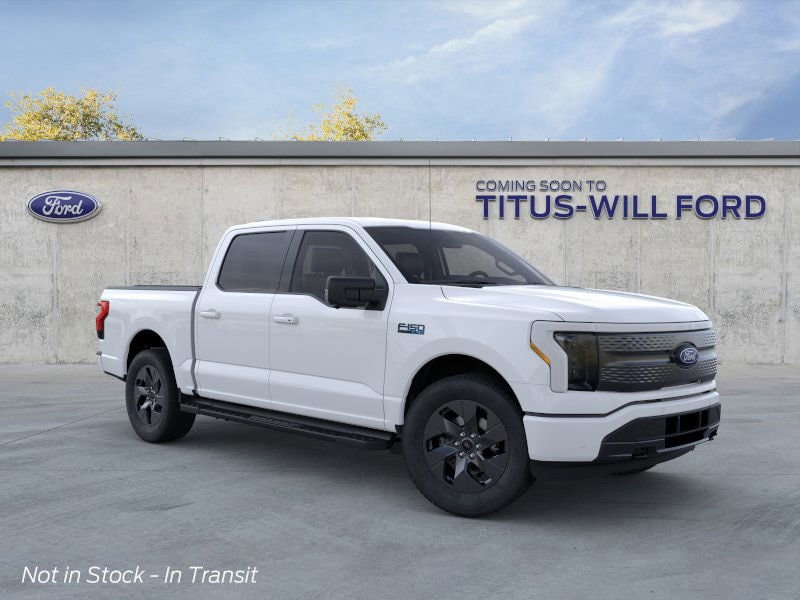 2025 Ford F-150 Lightning Flash's photo