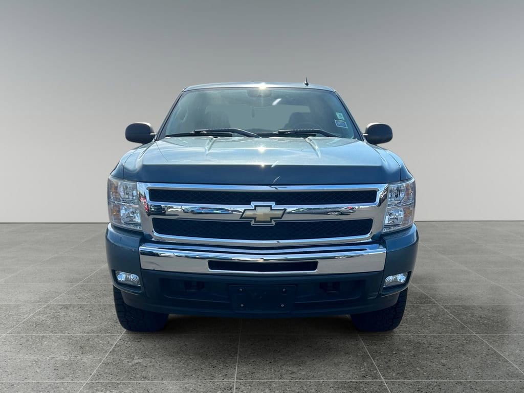 Used 2011 Chevrolet Silverado 1500 LT with VIN 1GCRKSE35BZ190036 for sale in Tacoma, WA