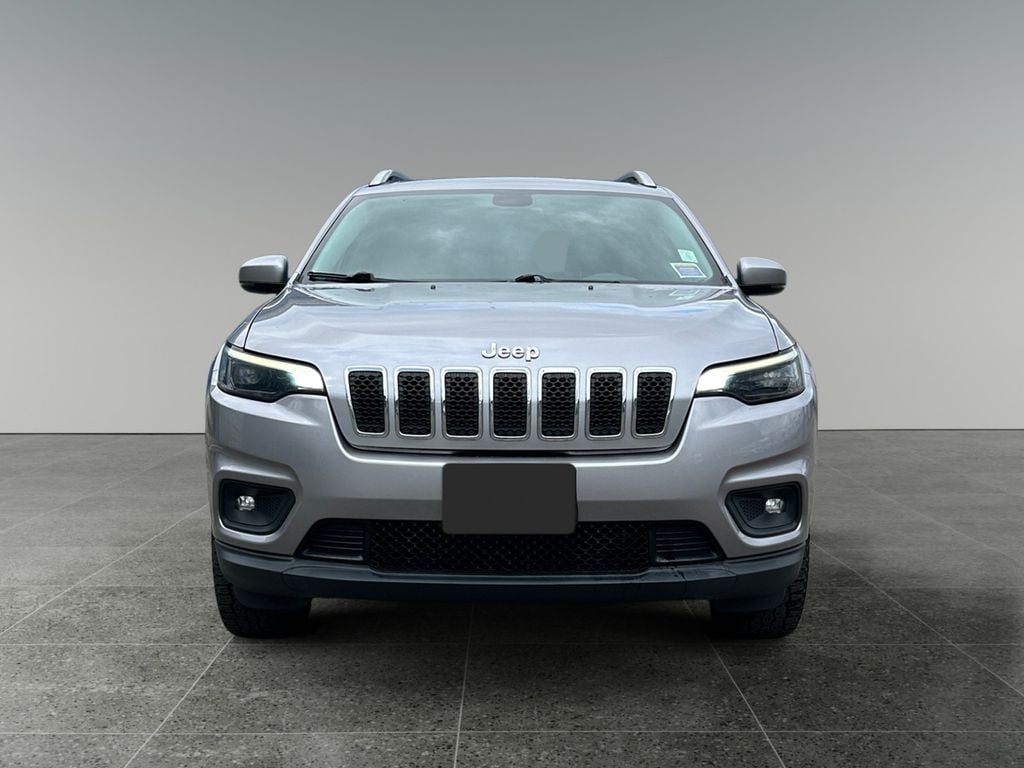 Used 2019 Jeep Cherokee Latitude Plus with VIN 1C4PJMLB8KD212852 for sale in Tacoma, WA