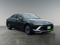 2025 Hyundai Sonata Hybrid SEL 4dr Car