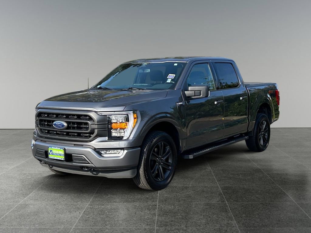 2022 Ford F-150 XLT photo 3
