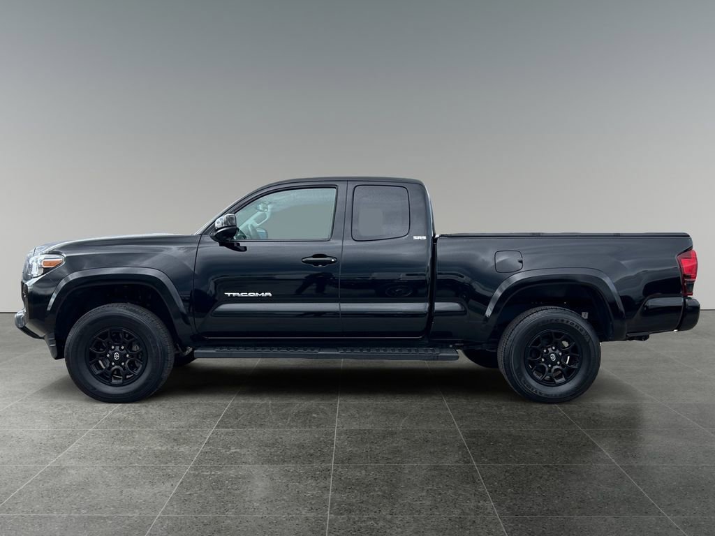 2022 Toyota Tacoma SR5 photo 4