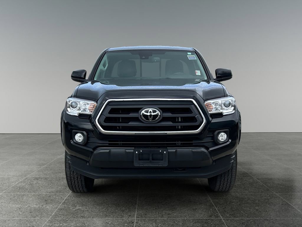 2022 Toyota Tacoma SR5 photo 2