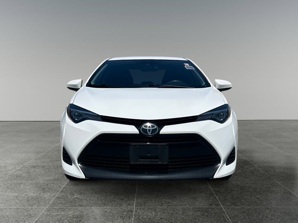Used 2019 Toyota Corolla LE with VIN 2T1BURHE9KC233093 for sale in Tacoma, WA