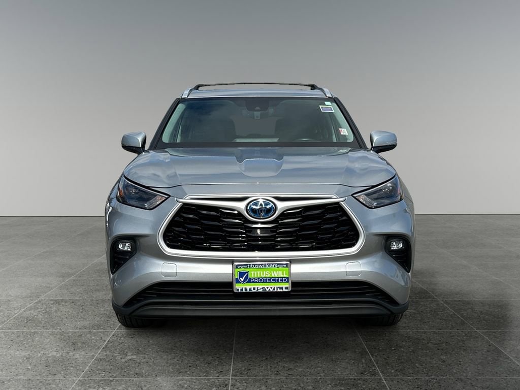 Used 2024 Toyota Highlander XLE with VIN 5TDKBRCH4RS602936 for sale in Tacoma, WA