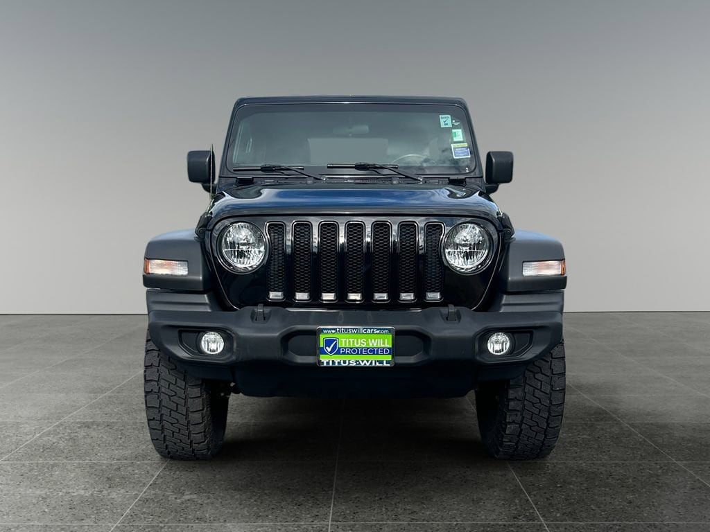 Used 2022 Jeep Wrangler Unlimited Altitude with VIN 1C4HJXDG0NW103410 for sale in Tacoma, WA