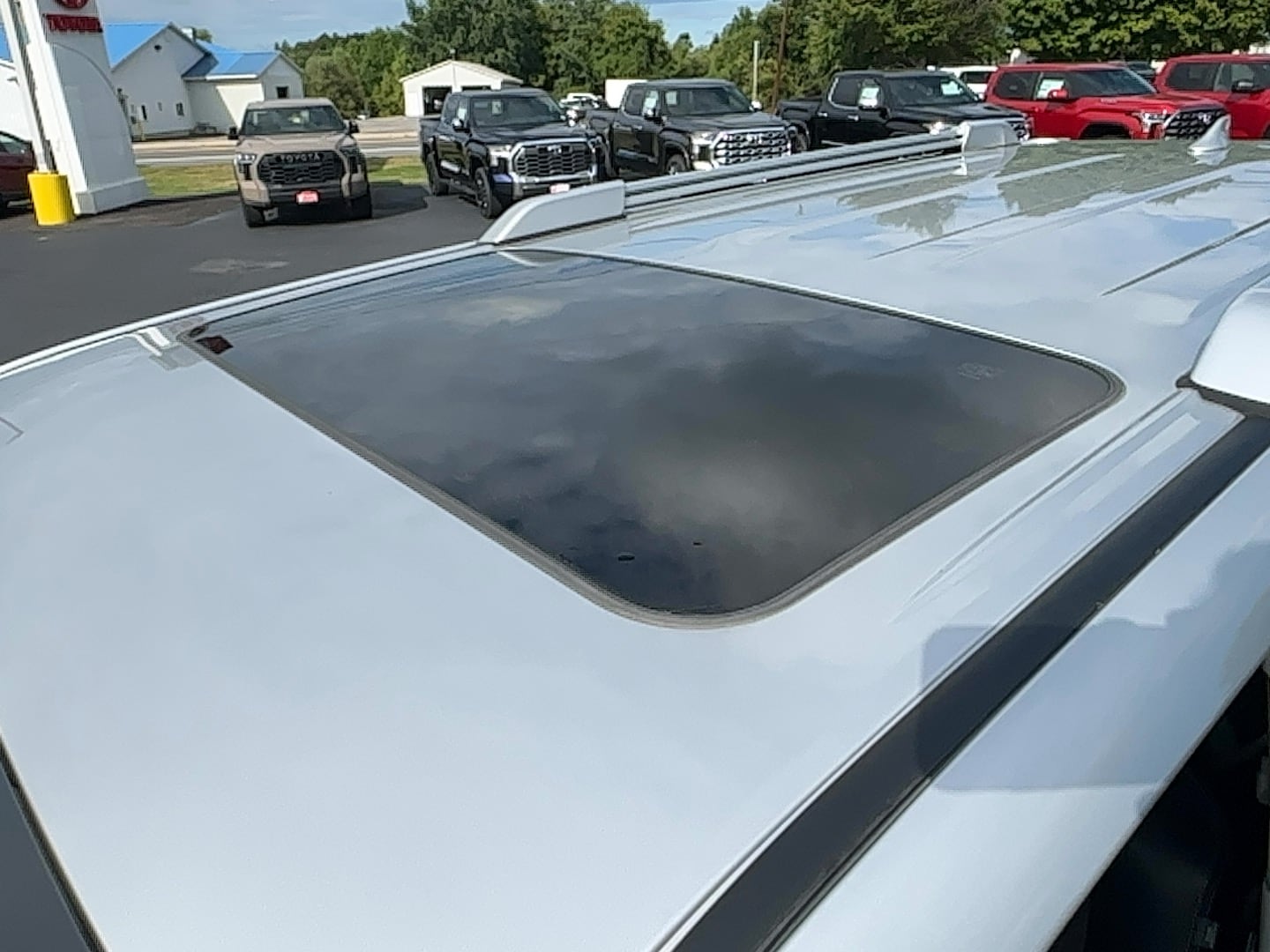 2022 Toyota 4Runner Limited - Photo 16