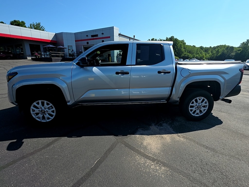 Used 2026 Toyota Tacoma SR Truck Double Cab