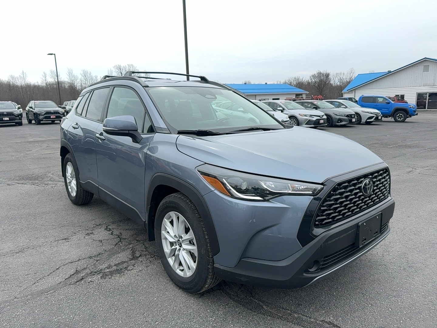 2023 Toyota Corolla Cross LE