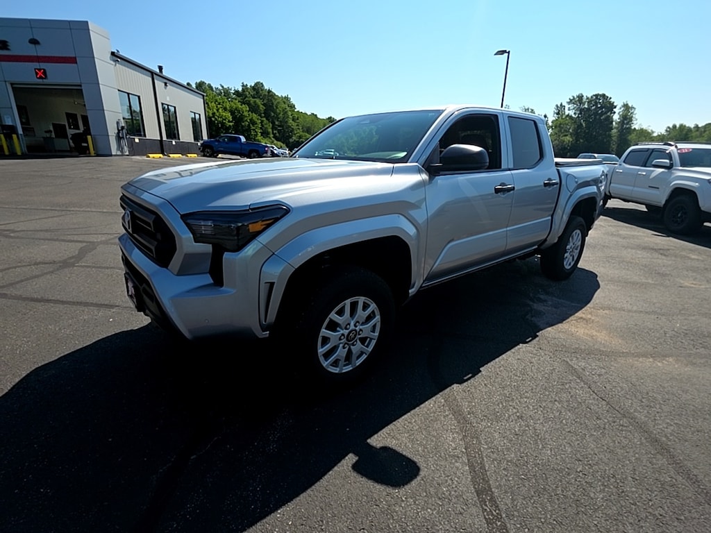 Used 2026 Toyota Tacoma SR Truck Double Cab