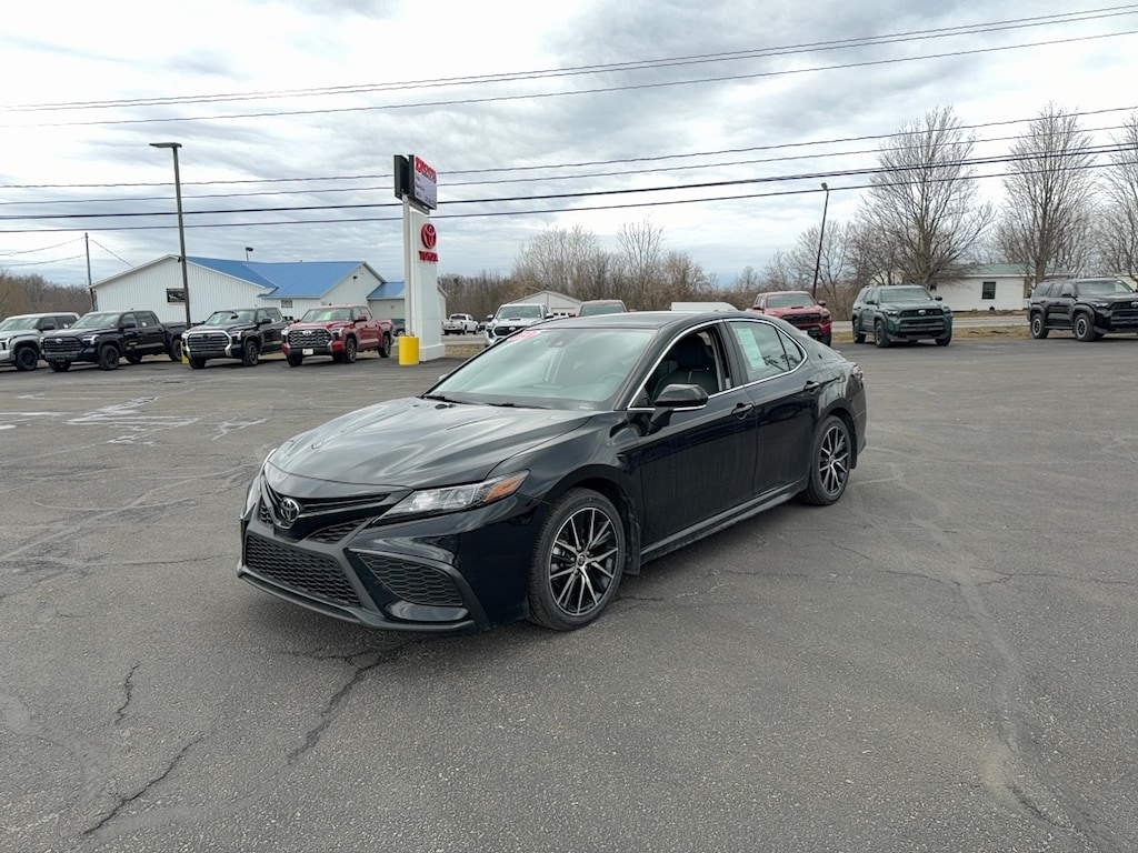 Certified 2023 Toyota Camry SE Sedan