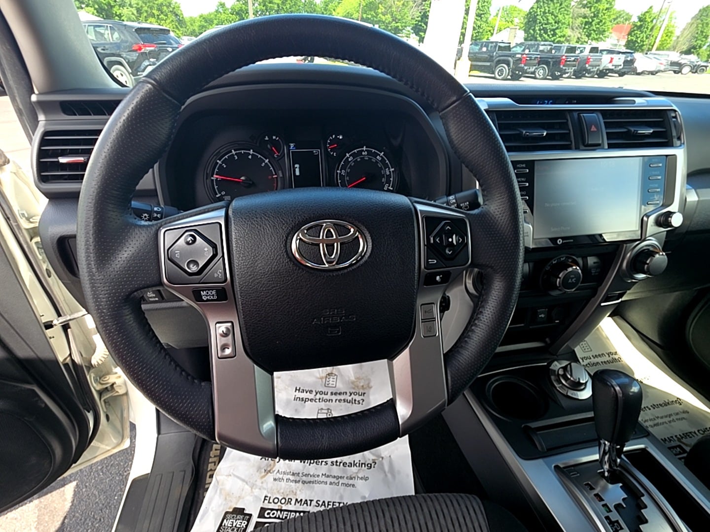 2020 Toyota 4Runner SR5 - Photo 14