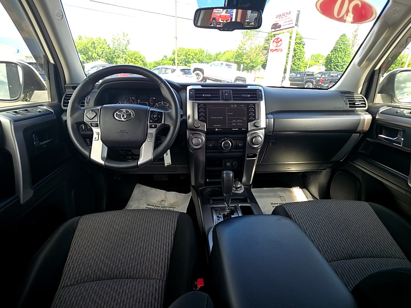 2020 Toyota 4Runner SR5 - Photo 15
