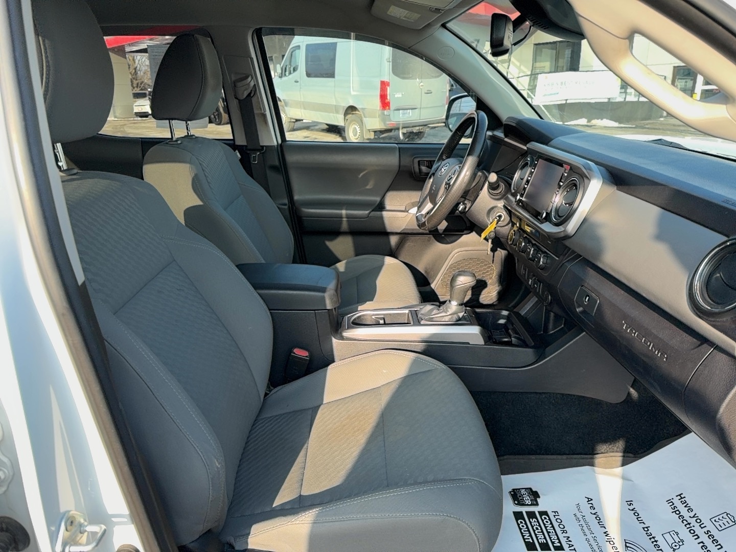 2021 Toyota Tacoma SR5 - Photo 16
