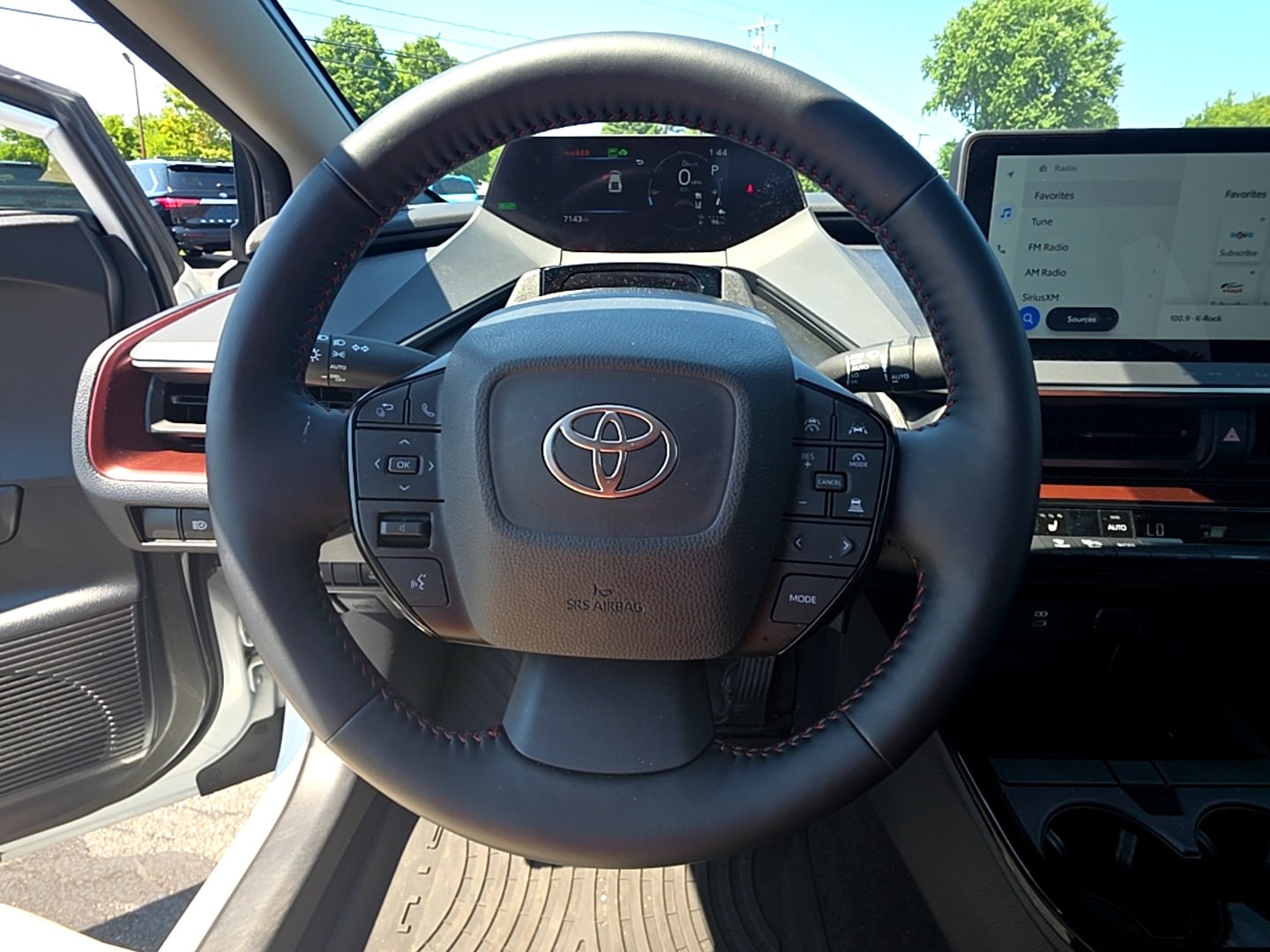 2024 Toyota Prius Prime XSE - Photo 12
