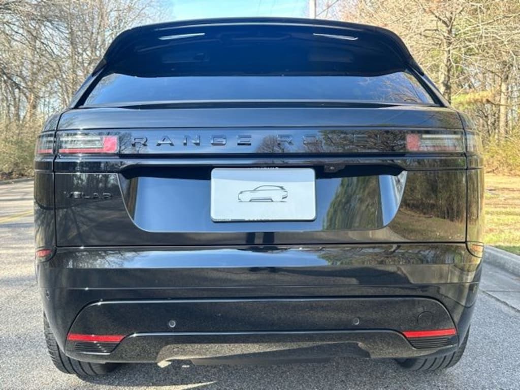 New 2026 Land Rover Range Rover Velar Dynamic SE SUV