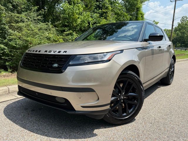 2026 Land Rover Range Rover Velar P250 S's photo