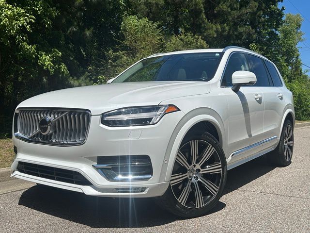 2023 Volvo XC90 B6 Ultimate 7-Seater 4WD's photo