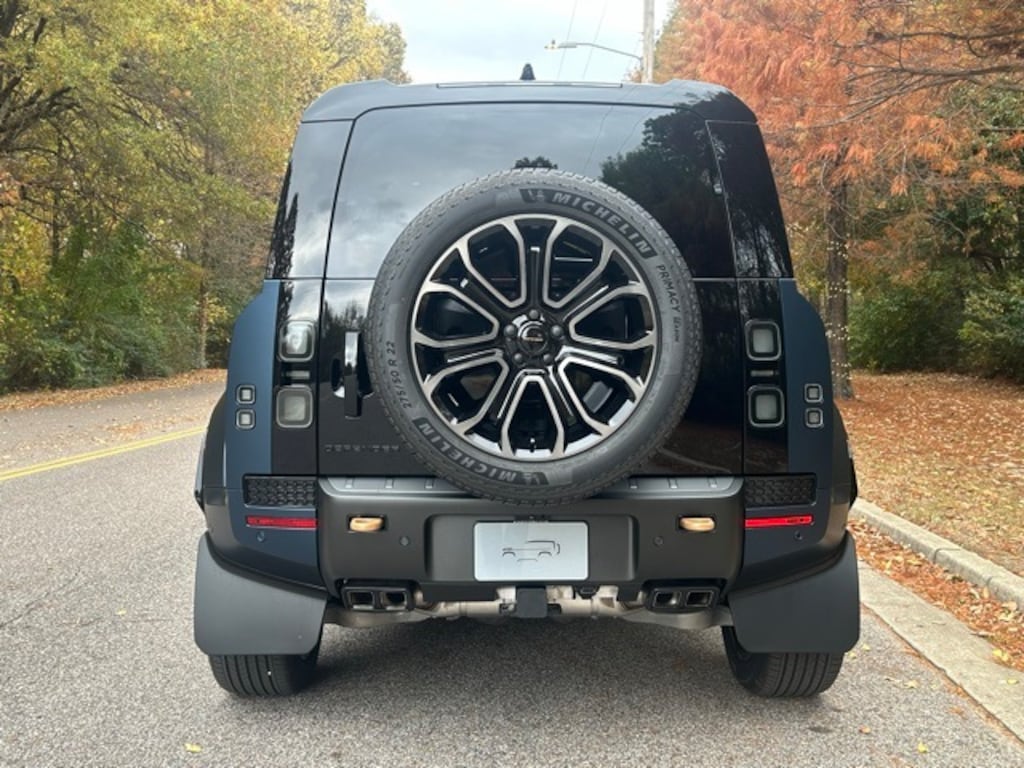 New 2026 Land Rover Defender 110 Octa 635PS SUV