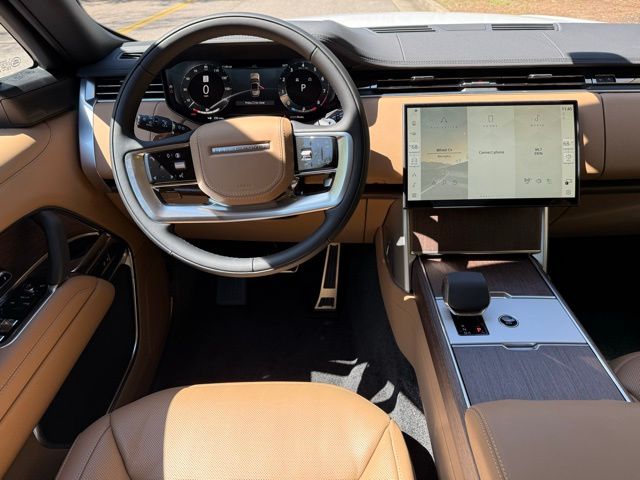 2025 Land Rover Range Rover SE - Photo 18