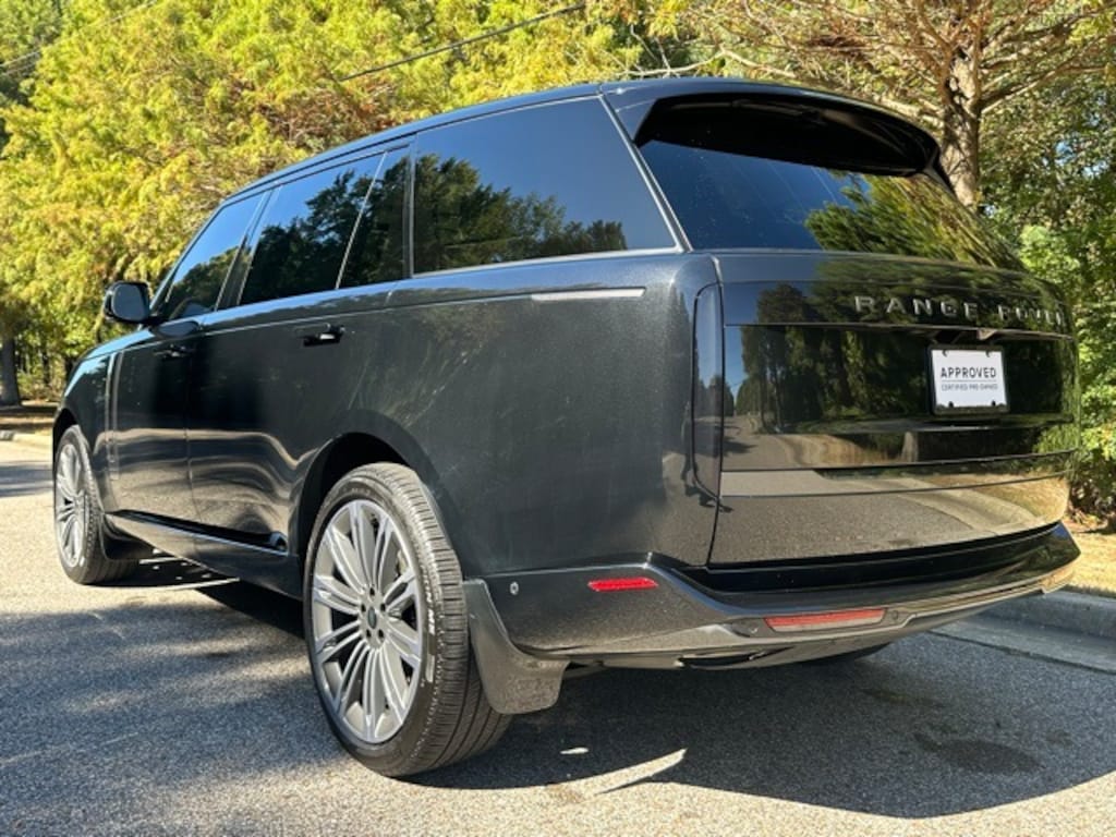 Certified 2025 Land Rover Range Rover SE SUV