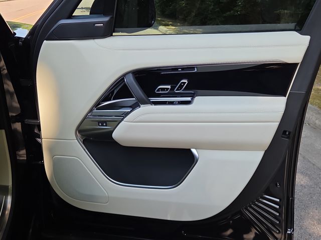 2026 Land Rover Range Rover SE - Photo 36