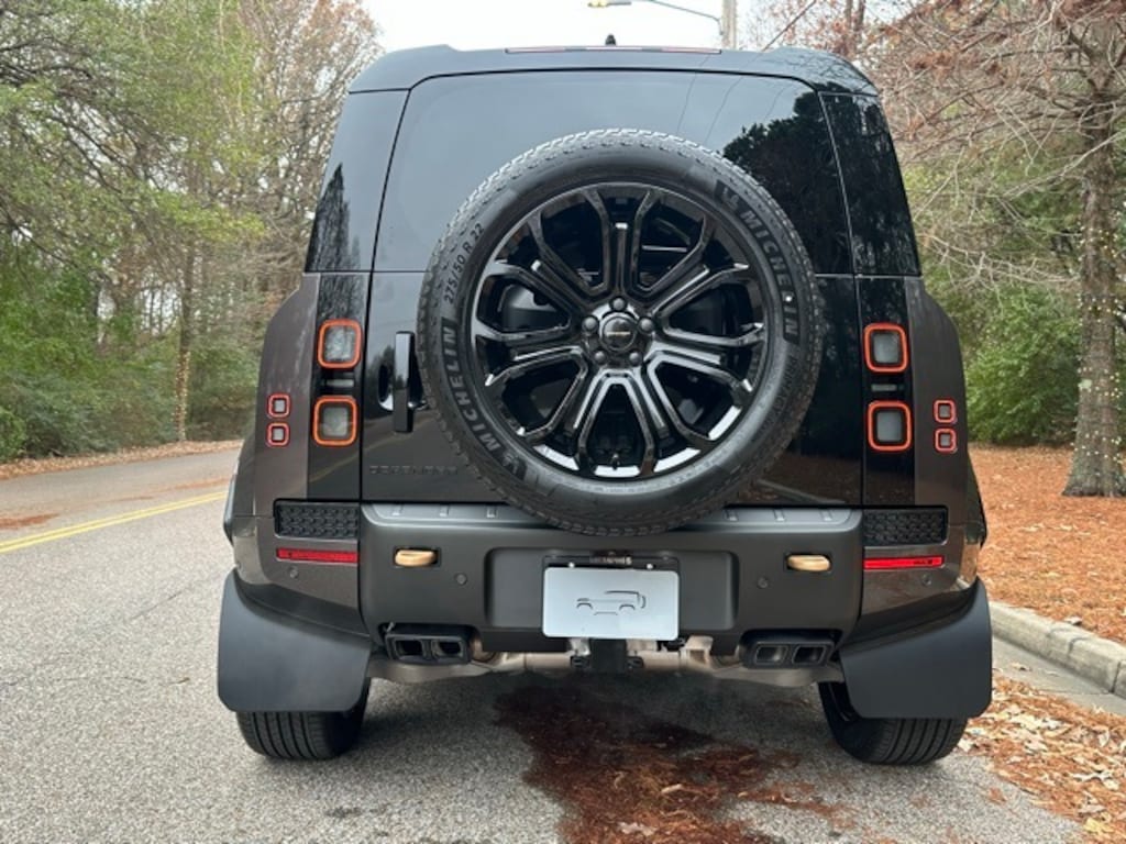 New 2026 Land Rover Defender 110 Octa 635PS SUV