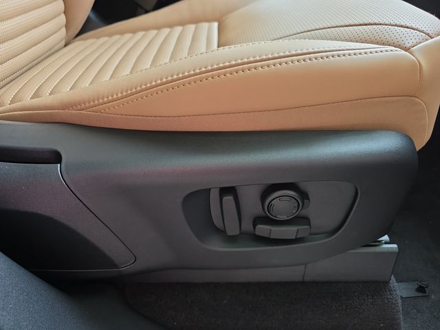 2026 Land Rover Discovery Tempest Edition - Photo 42