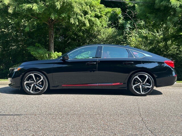 2022 Honda Accord Sport photo 2