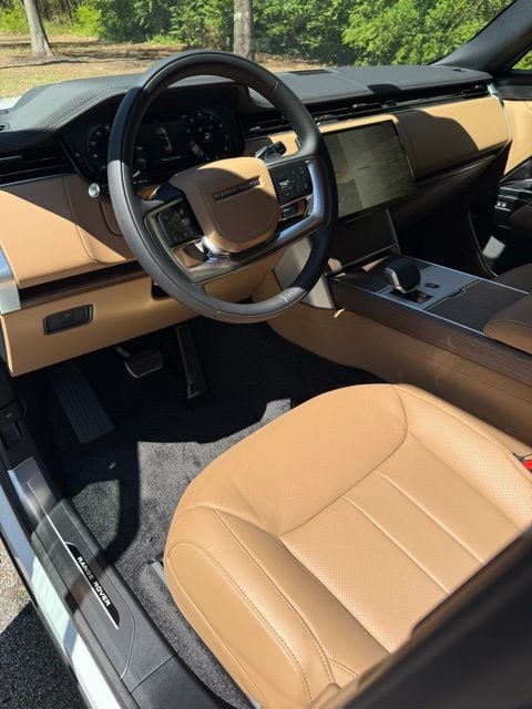 2025 Land Rover Range Rover SE - Photo 22
