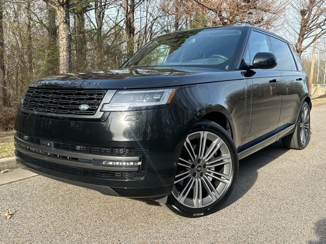 2025 Land Rover Range Rover SE