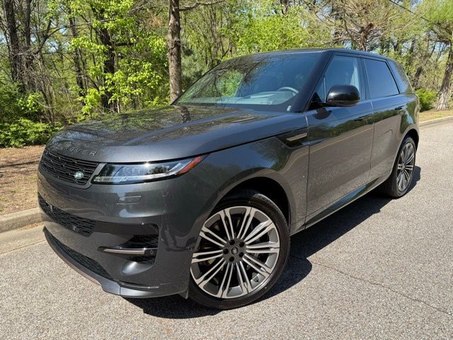 2025 Land Rover Range Rover Sport P530 Dynamic SE's photo