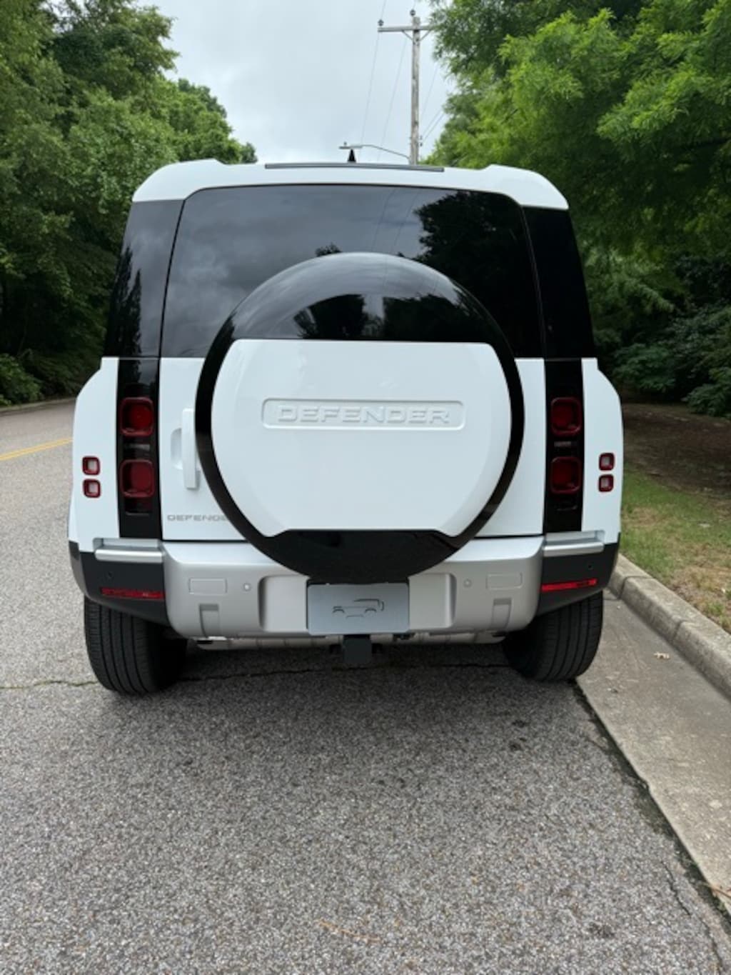 New 2025 Land Rover Defender 110 S SUV