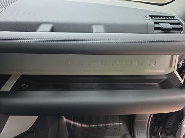 2026 Land Rover Defender S - Photo 42